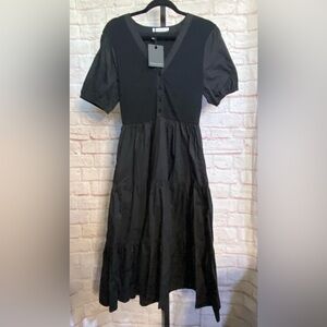 NWT Brave & True Bella Goes North Short Sleeve Midi Dress Black